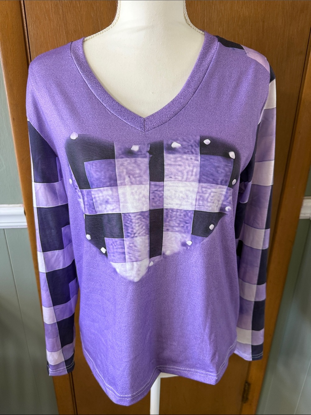 Purple Plaid Heart V-Neck Long Sleeve Top Size M